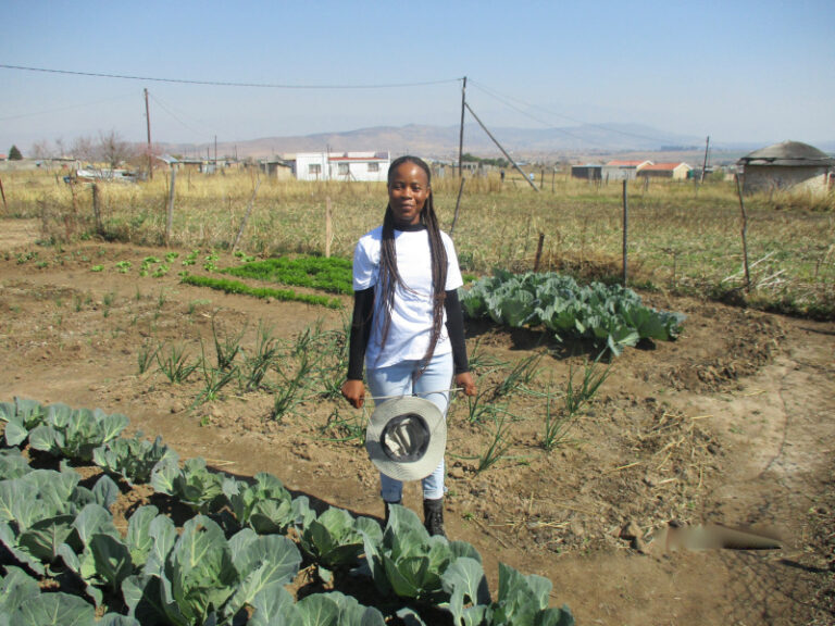 Nonkululeko Dladla has planted her own garden and is motivating her friends to do the same.
