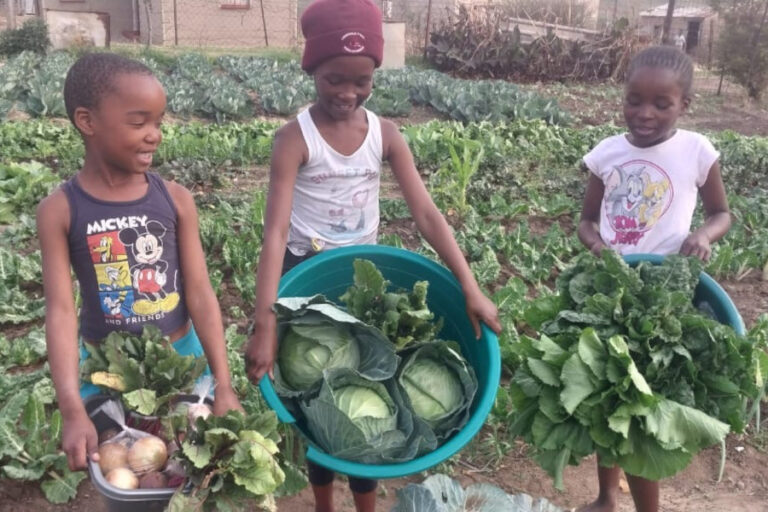 Awethu Sbongakonke and Mpilo are members of ACAT’s collaboration with KNH.